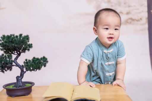 广州供卵包男孩宝宝严重便秘